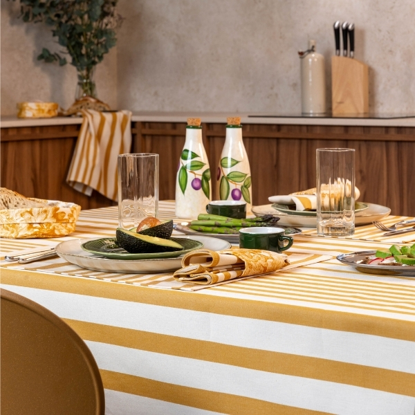 table adour curry artiga